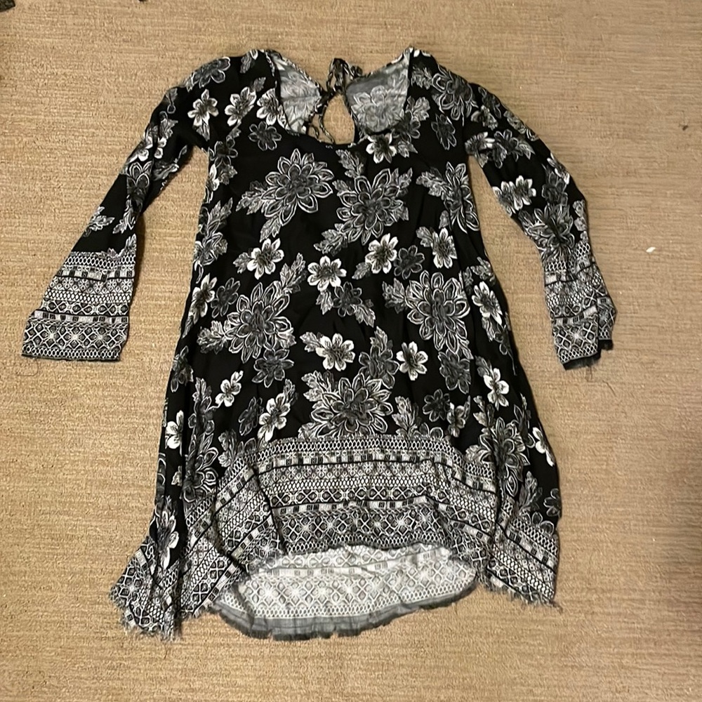boutique black and white floral dress, long sleeve, size small